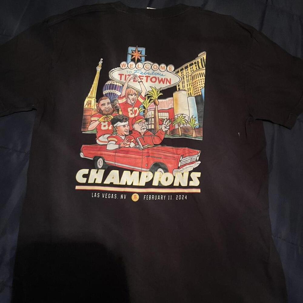Super Bowl LVIII Kansas City Chiefs Champions Graphic Tee, Black, Size Large